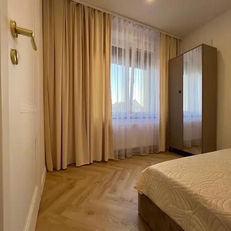 Eros Ii Apartamento *