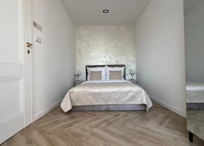 Eros Ii * Boleslawiec (Lower Silesia)